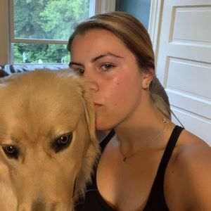 Meet your Posher, Madeline